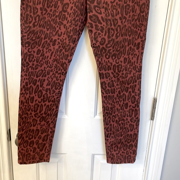 NWT Joe's Leopard Print Skinny Jeans - Picture 4 of 9